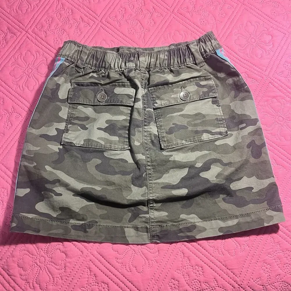 Gap Girls Camo‎ Camouflage Green Skirt with Pockets Size L